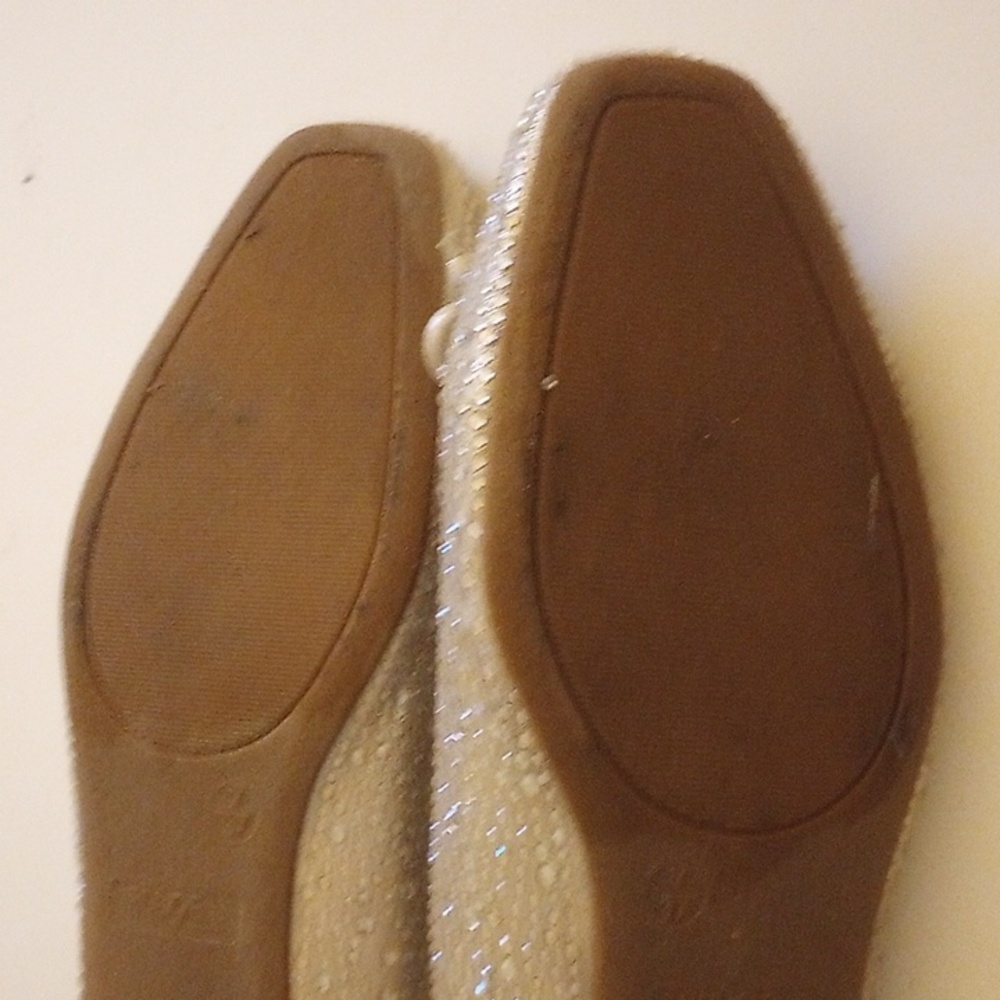 Shoes - Picture 3 of 3